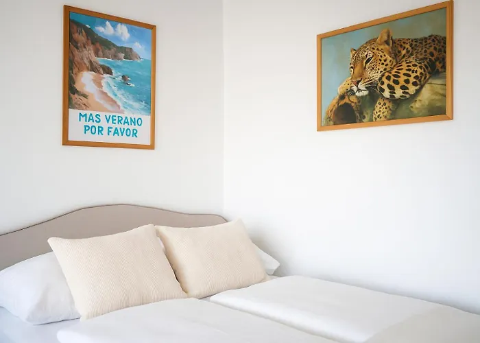 Modern With Terrasse & Free Parking Διαμέρισμα